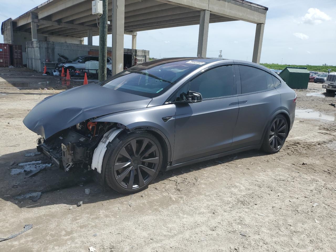 Tesla Model x (2022)