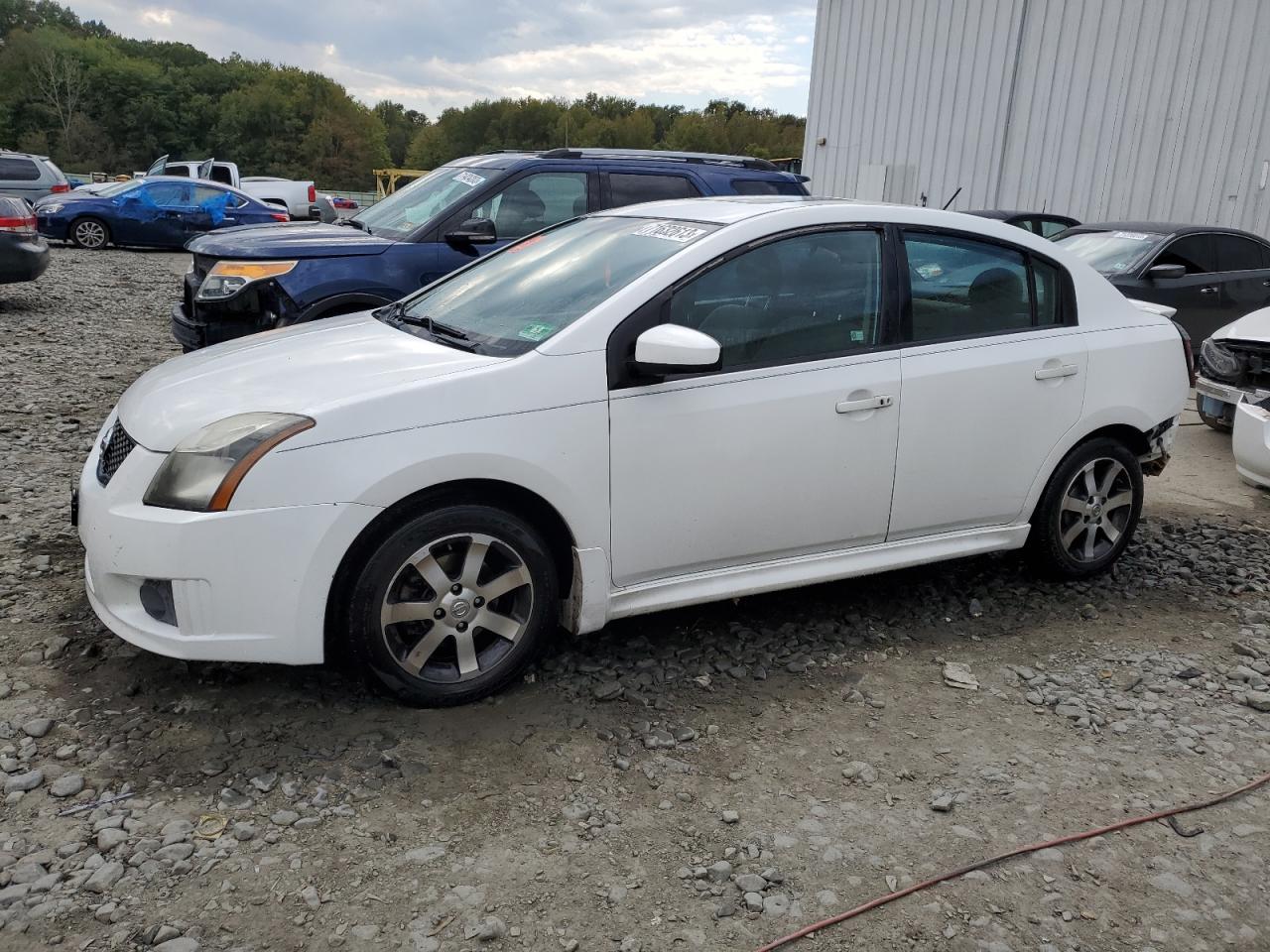 Nissan Sentra 2-0 (2012)