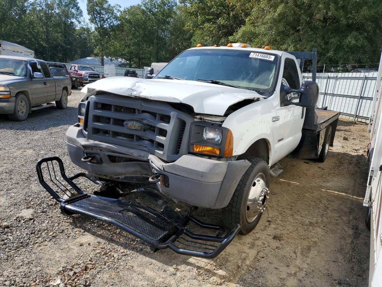 Ford F550 (2005)