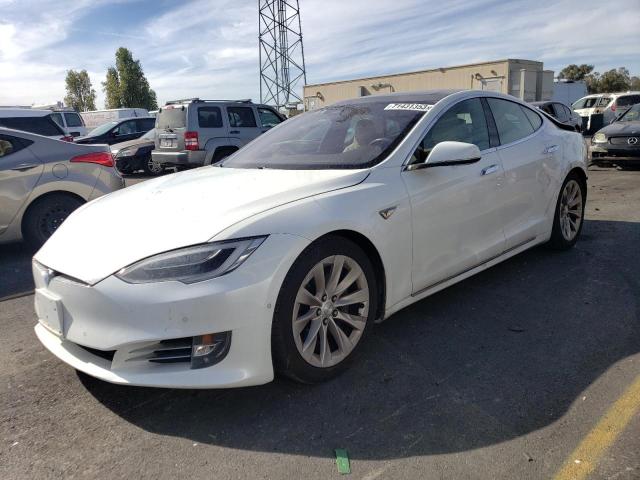 Tesla Model s (2016)