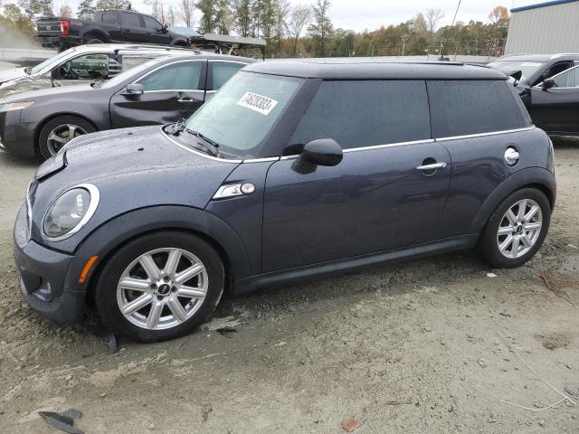 Mini Cooper (2012)
