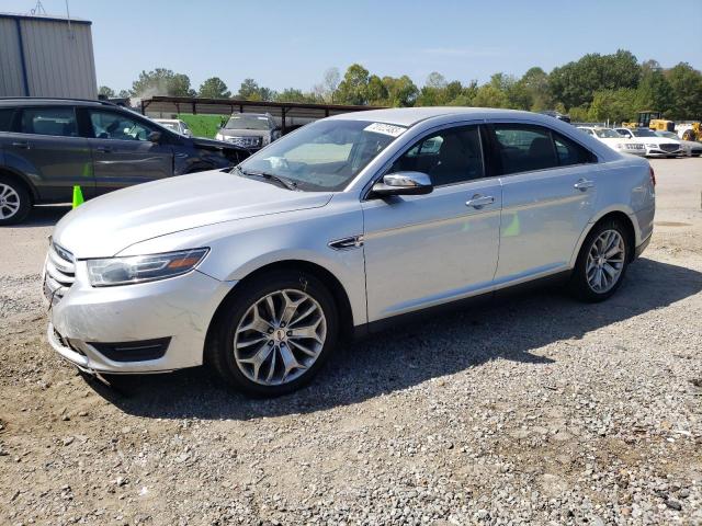 Ford Taurus (2015)