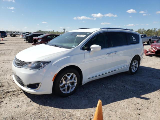 Chrysler Pacifica (2017)
