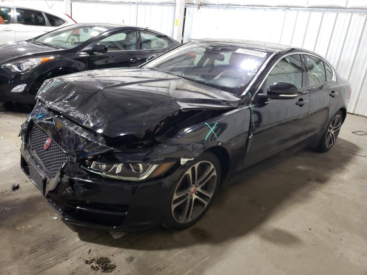 Jaguar Xe (2017)