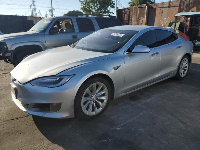 Tesla Model s (2017)