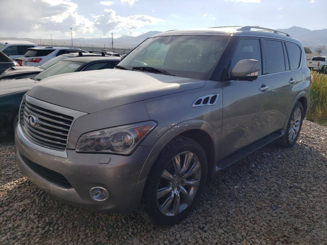 Infiniti Qx56 (2012)