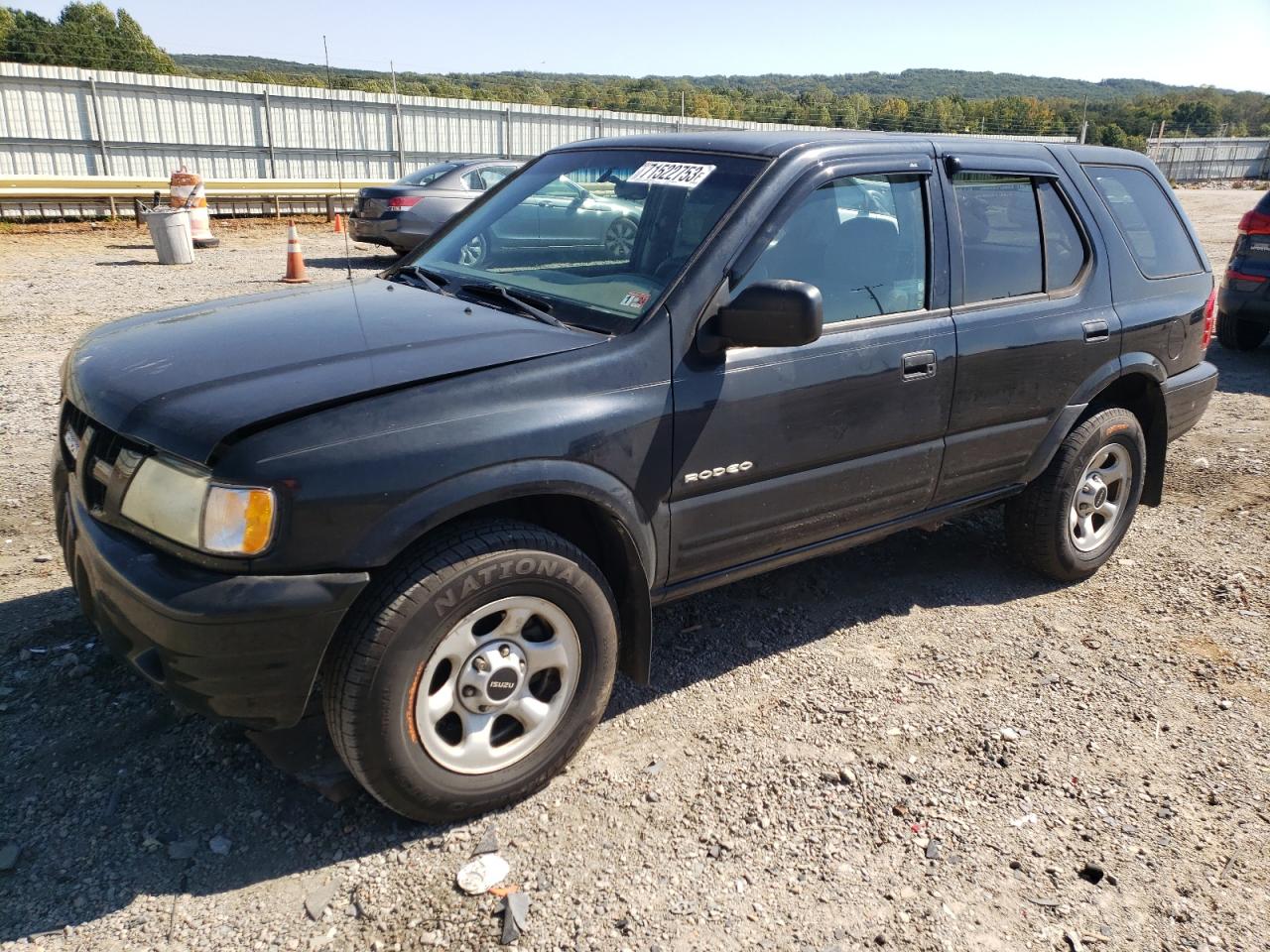 Isuzu Rodeo s (2004)