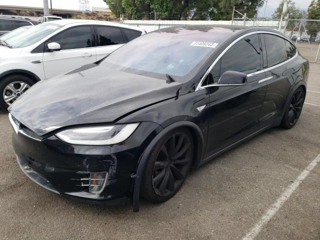 Tesla Model x (2016)