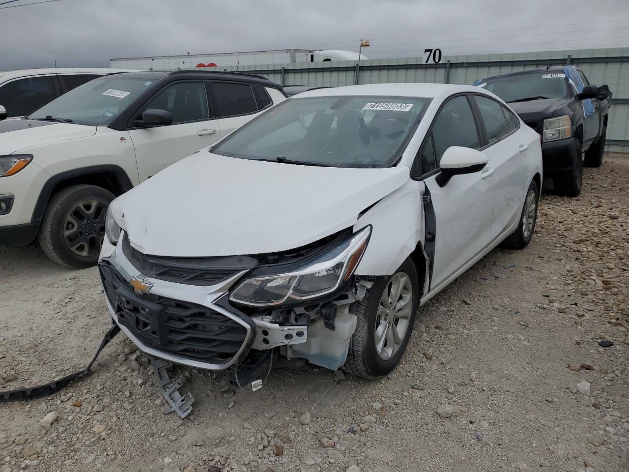 Chevrolet Cruze ls (2019)