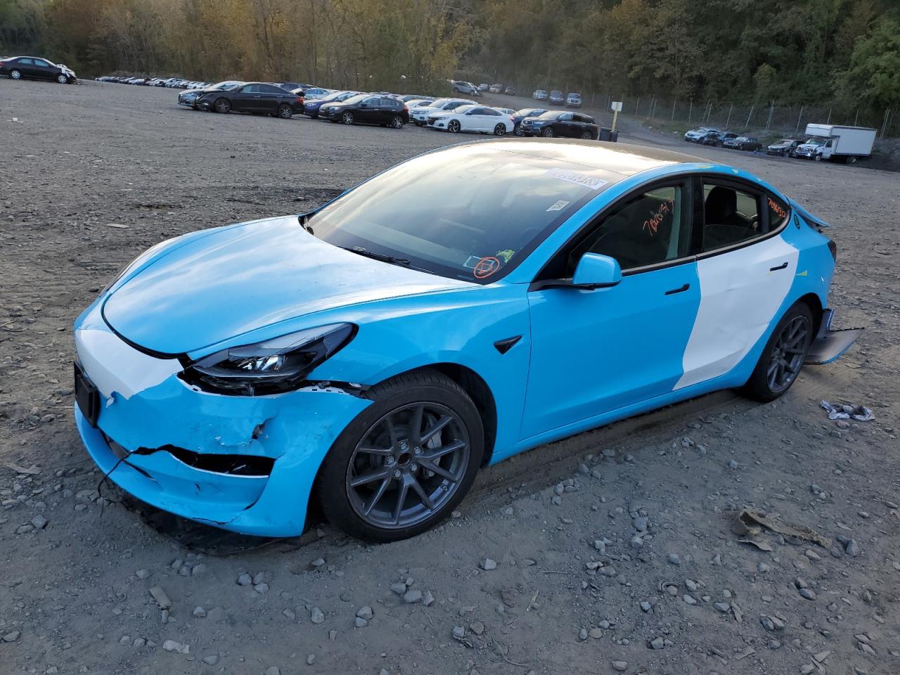 Tesla Model 3 (2023)