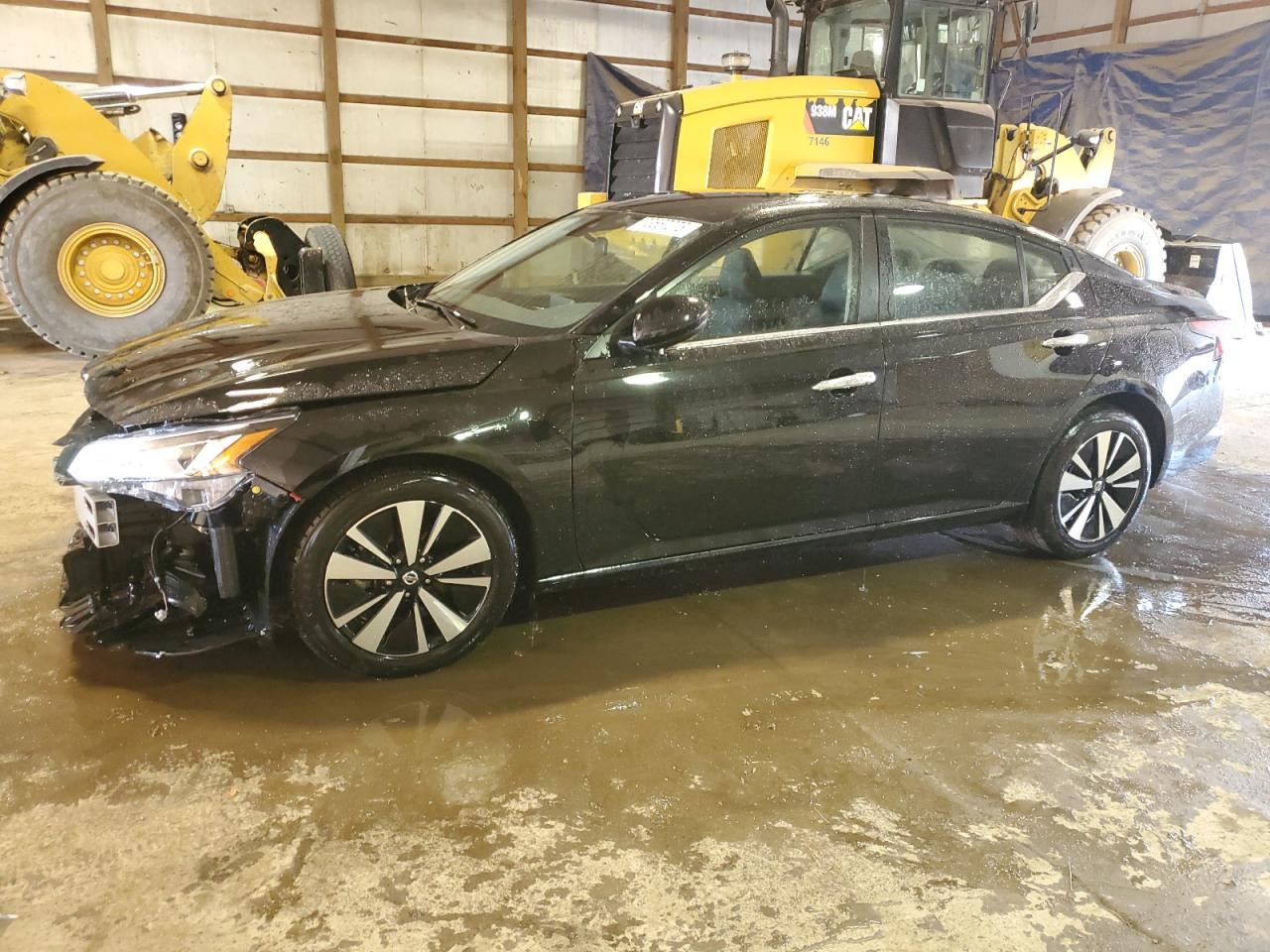 Nissan Altima sv (2022)