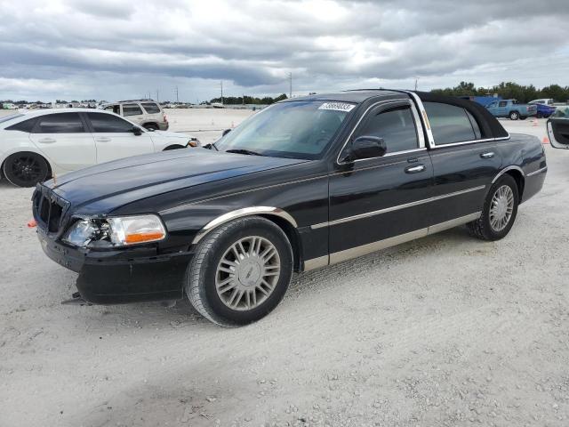 Lincoln Towncar (2005)