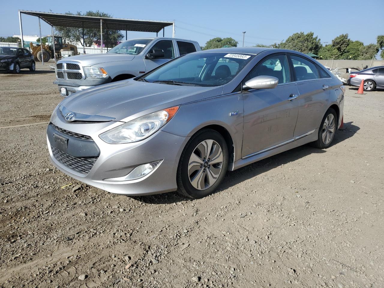 Hyundai Sonata hyb (2013)