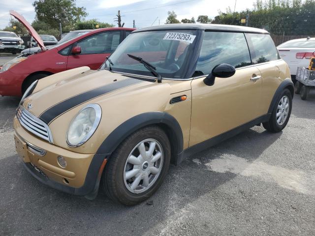 Mini Cooper (2003)