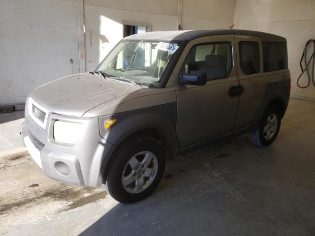 Honda Element (2004)