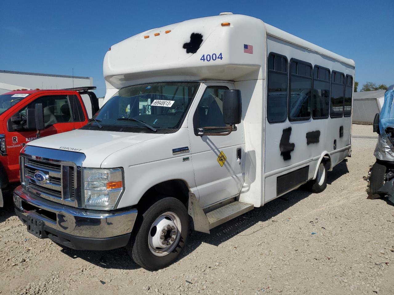 Ford Econoline (2016)
