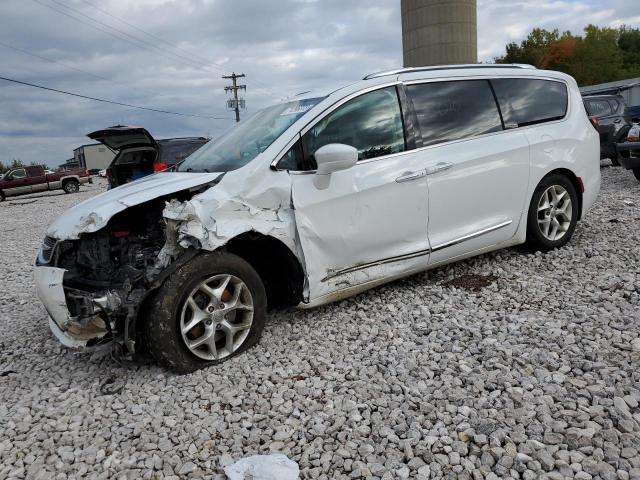 Chrysler Pacifica (2017)