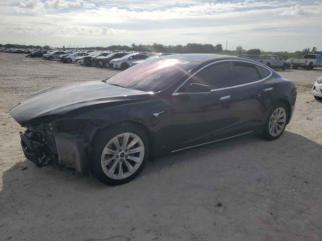 Tesla Model s (2016)