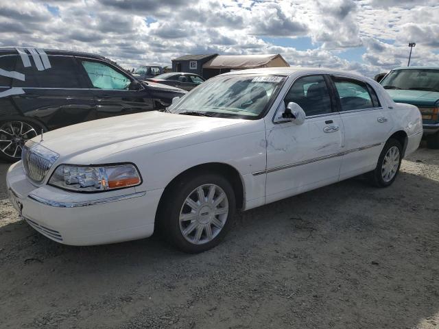 Lincoln Towncar (2006)