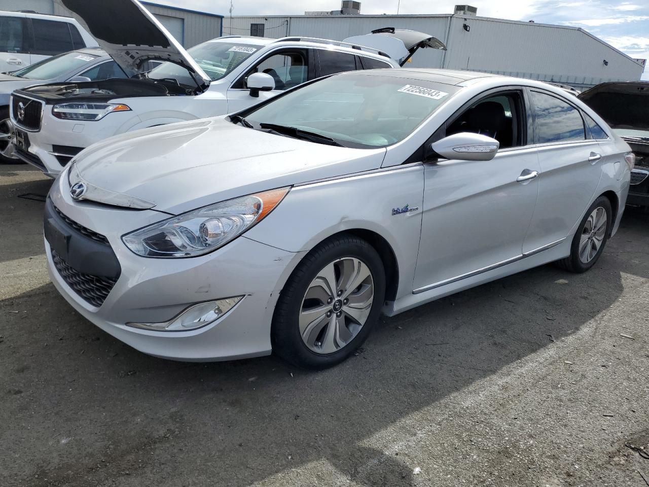 Hyundai Sonata hyb (2015)
