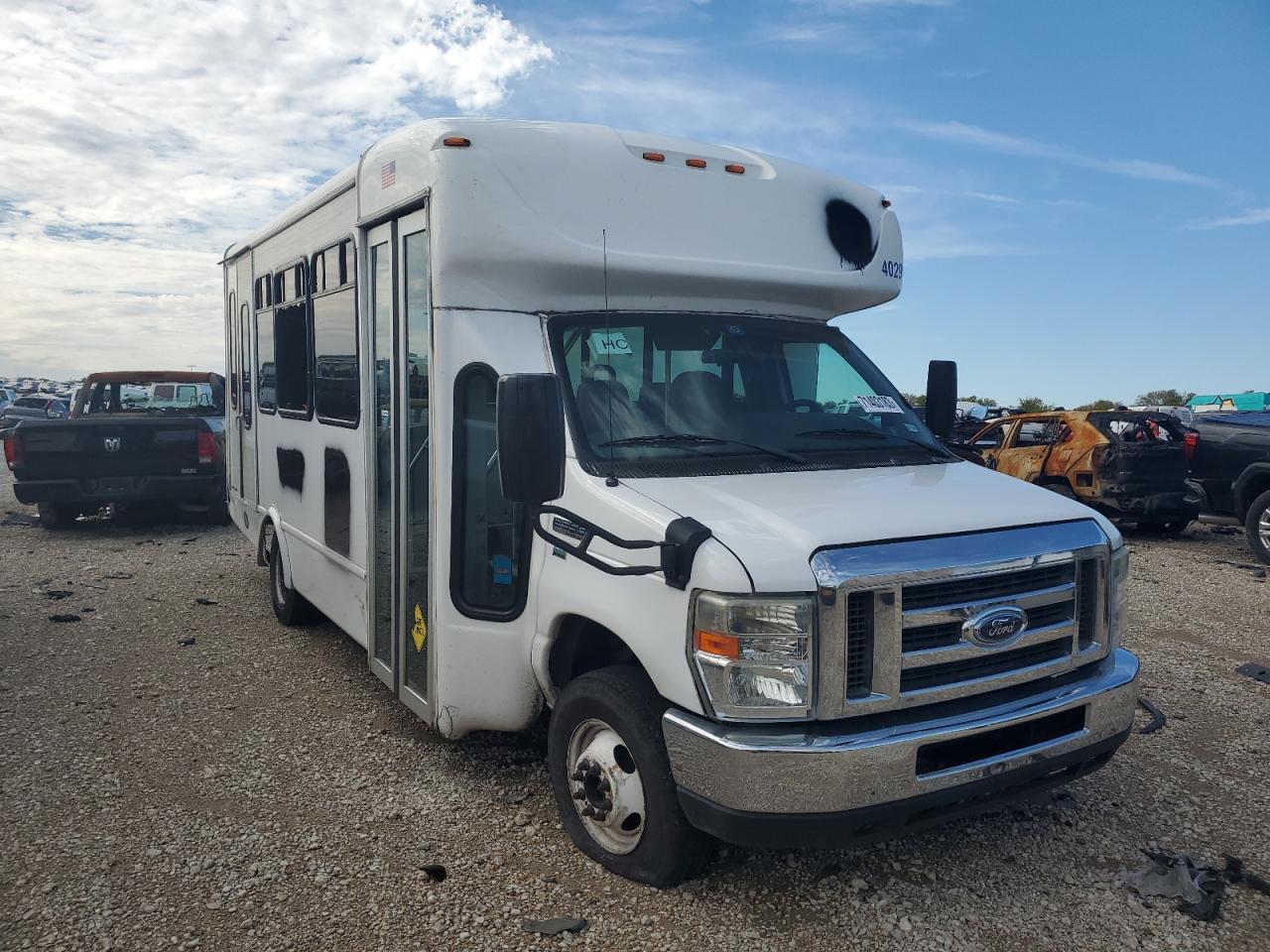 Ford Econoline (2016)