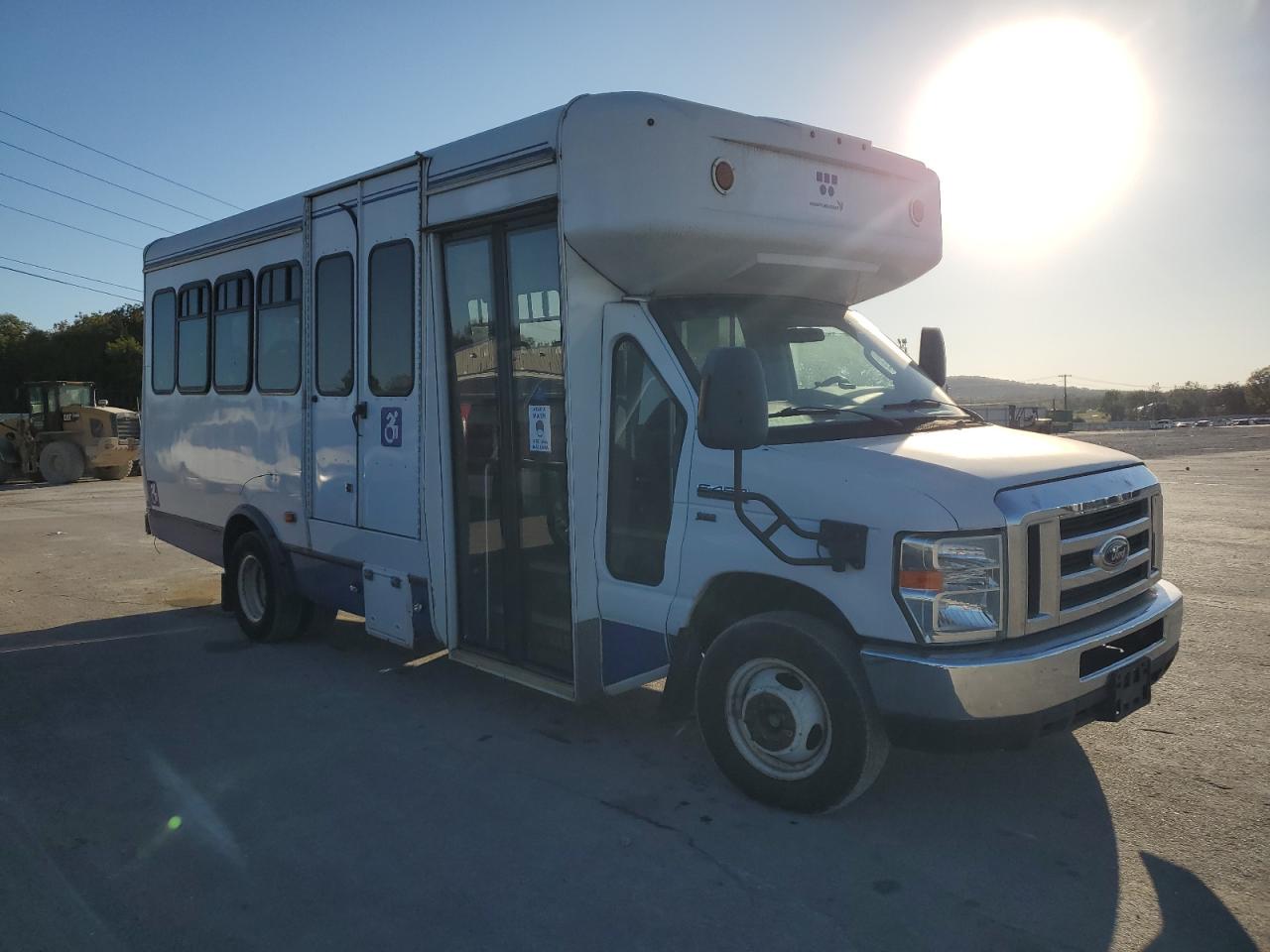 Ford Econoline (2016)