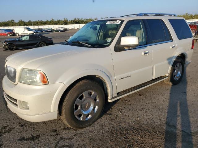 Lincoln Navigator (2005)