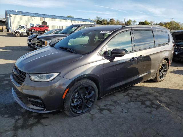 Chrysler Pacifica (2022)