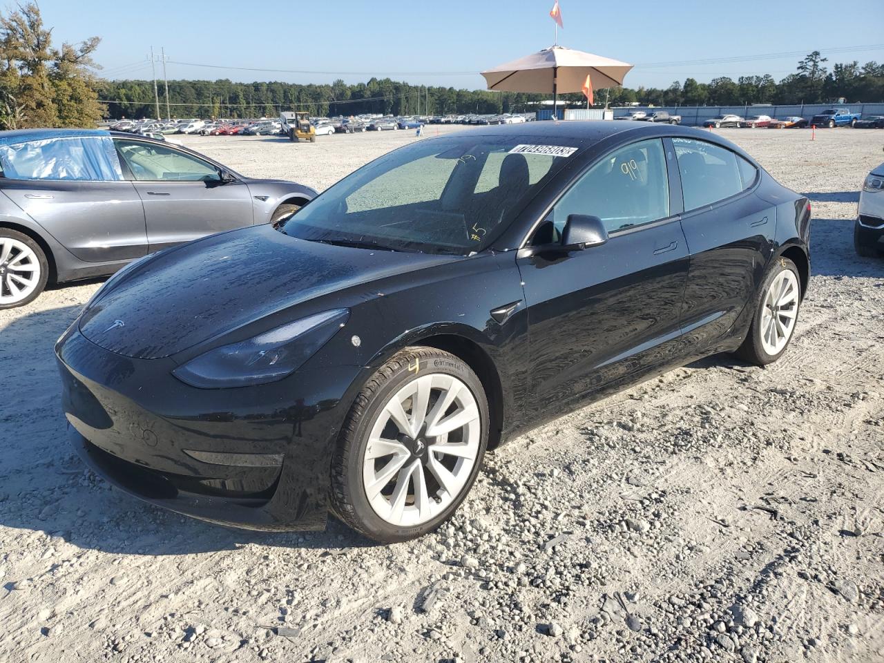 Tesla Model 3 (2022)