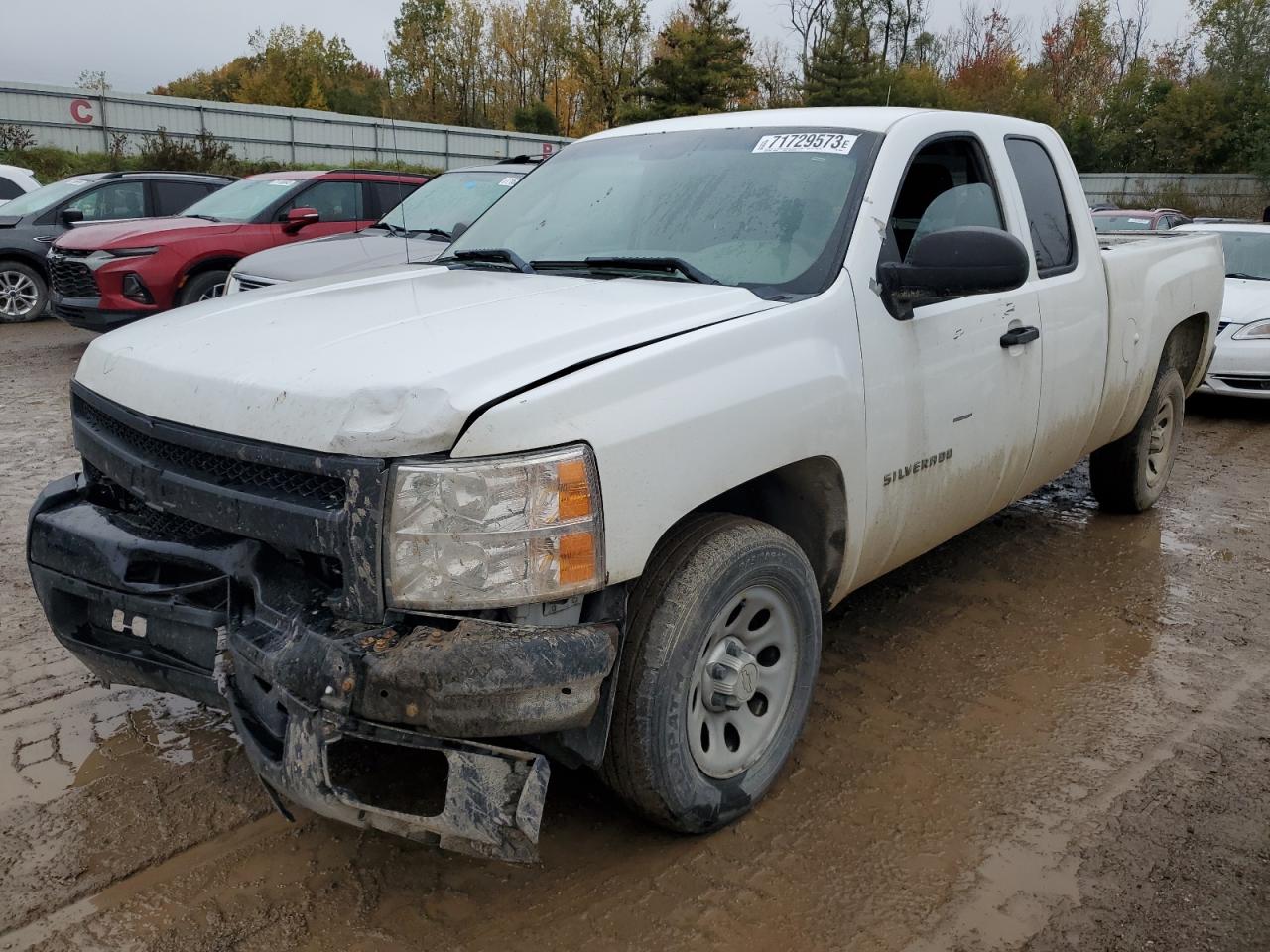 Chevrolet 1500 silve (2012)