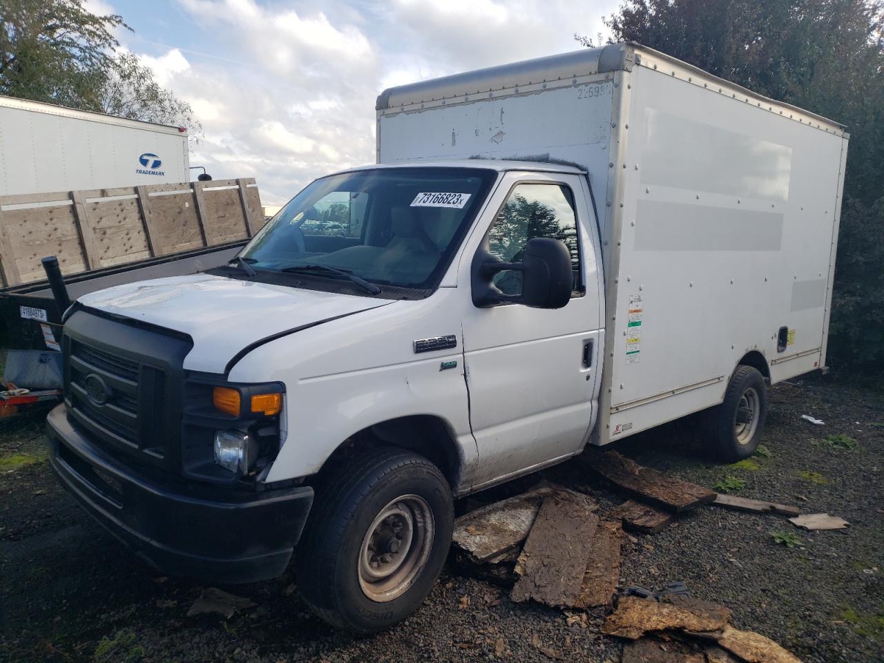 Ford Econoline (2012)