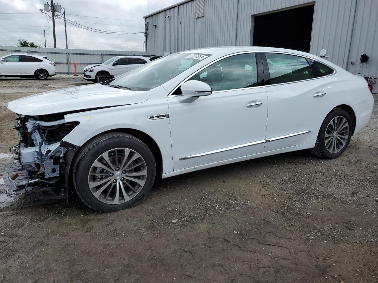 Buick Lacrosse e (2017)
