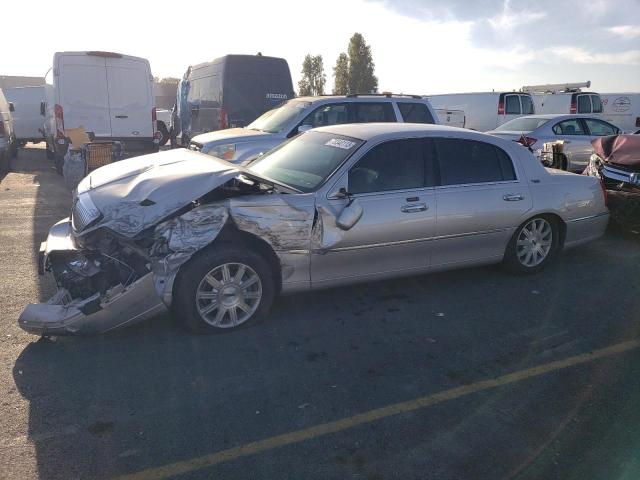 Lincoln Towncar (2009)