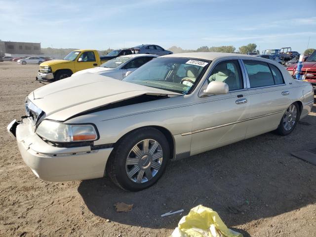 Lincoln Towncar (2003)