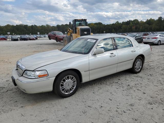 Lincoln Towncar (2006)