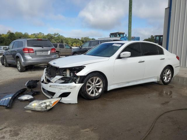 Hyundai Genesis (2013)