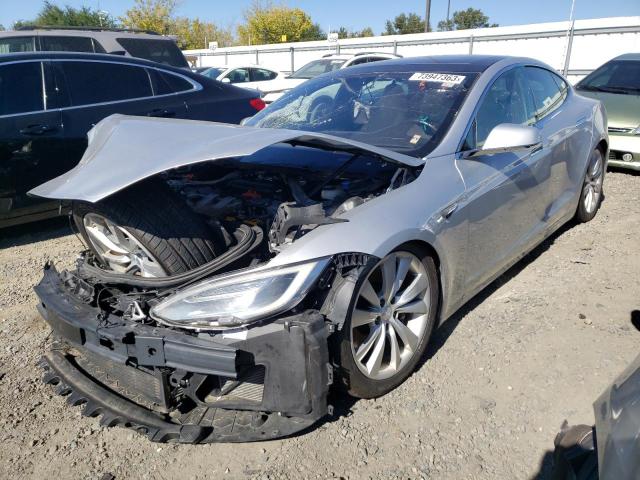Tesla Model s (2016)
