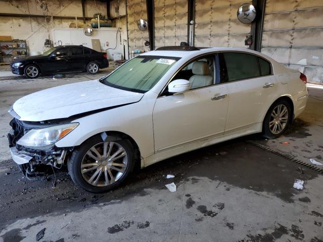 Hyundai Genesis (2013)