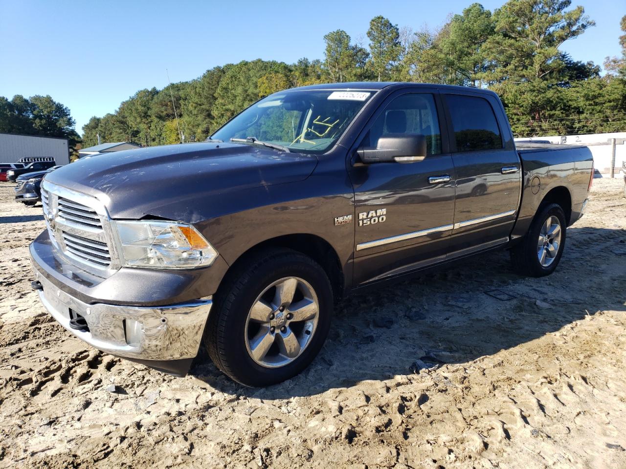 Ram 1500 slt (2016)