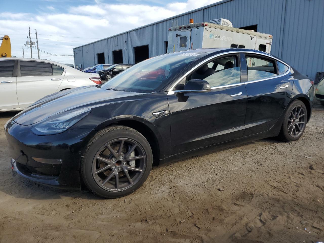 Tesla Model 3 (2018)