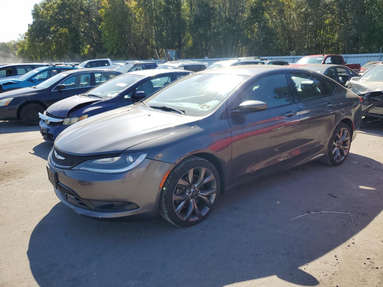 Chrysler 200 s (2015)