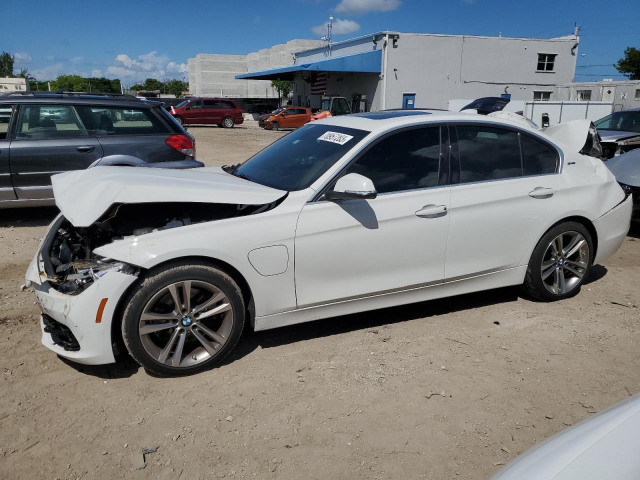 Bmw 330e (2017)