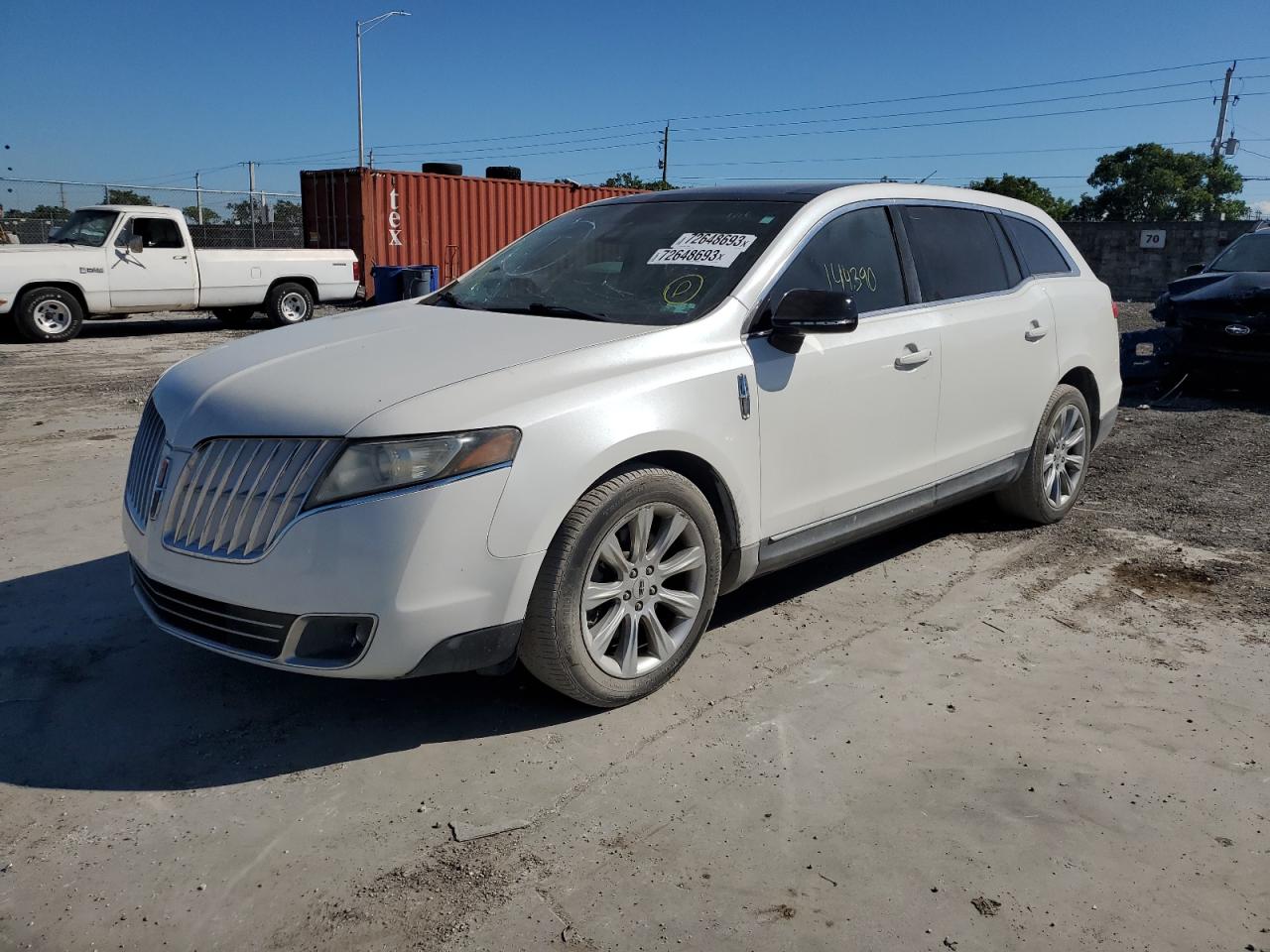 Lincoln Mkt (2014)