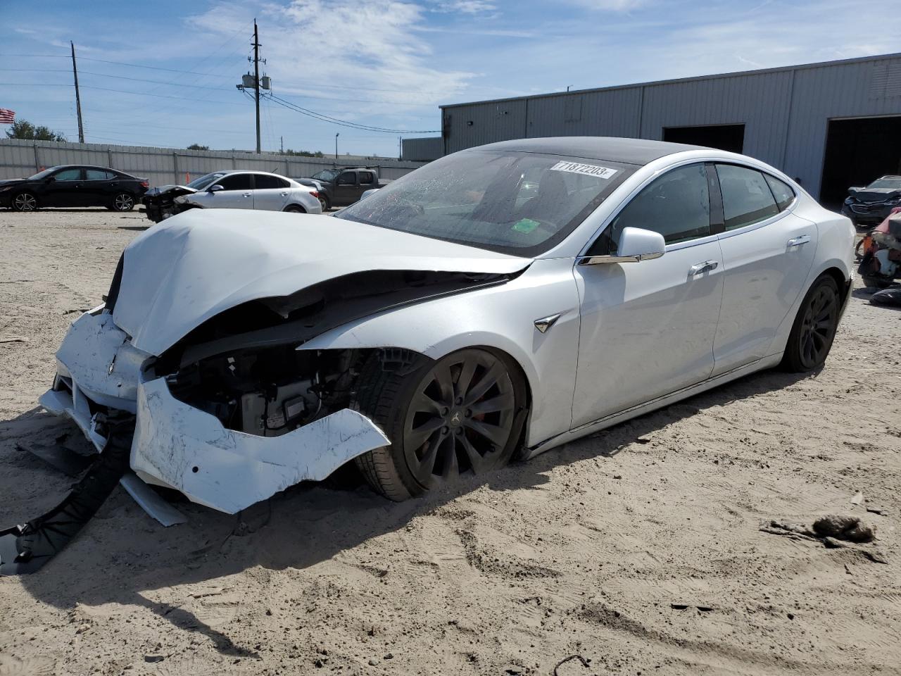 Tesla Model s (2020)