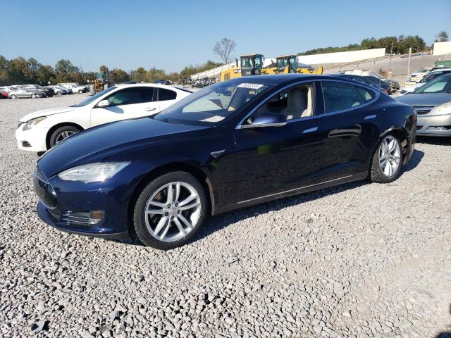 Tesla Model s (2013)