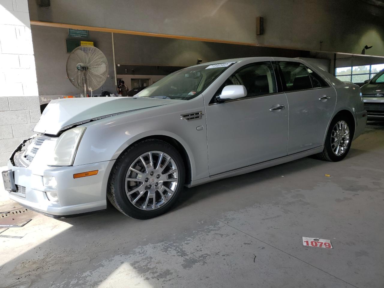 Cadillac Sts luxury (2011)