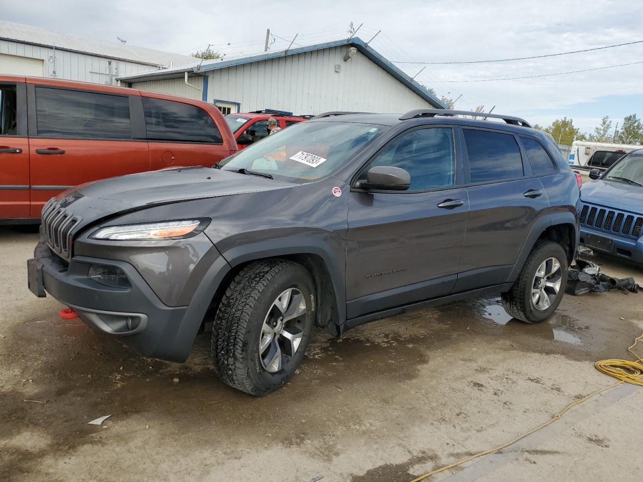 Jeep Cherokee t (2015)