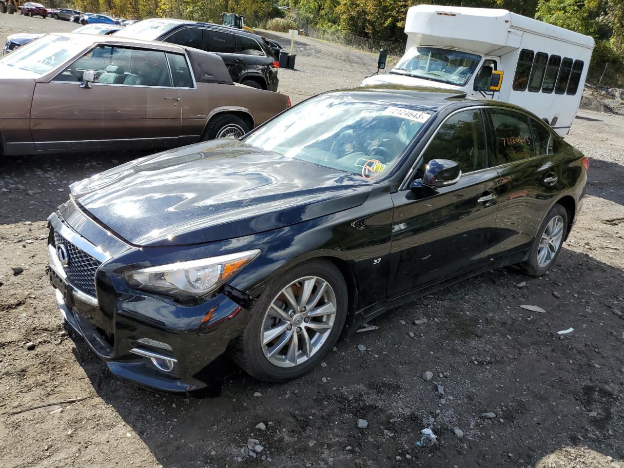 Infiniti Q50 base (2014)