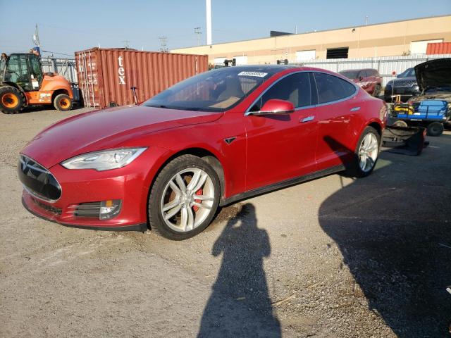 Tesla Model s (2015)