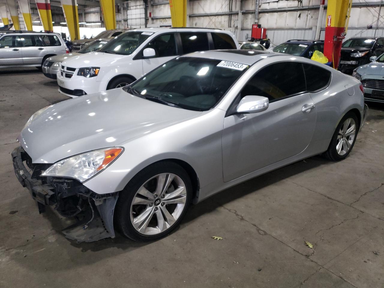 Hyundai Genesis co (2011)